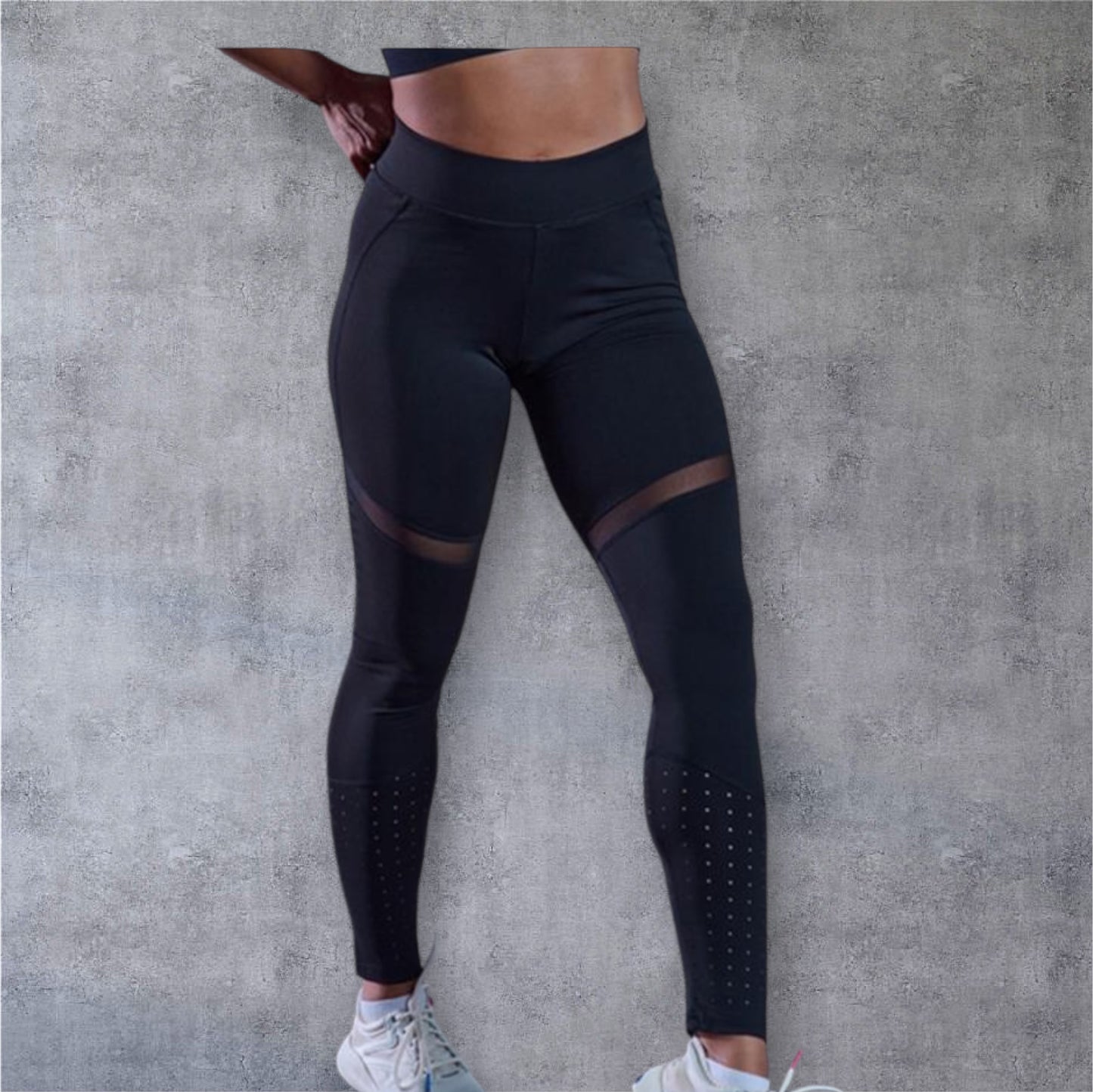 SLEEK PERFORMANCE LEGGINGS