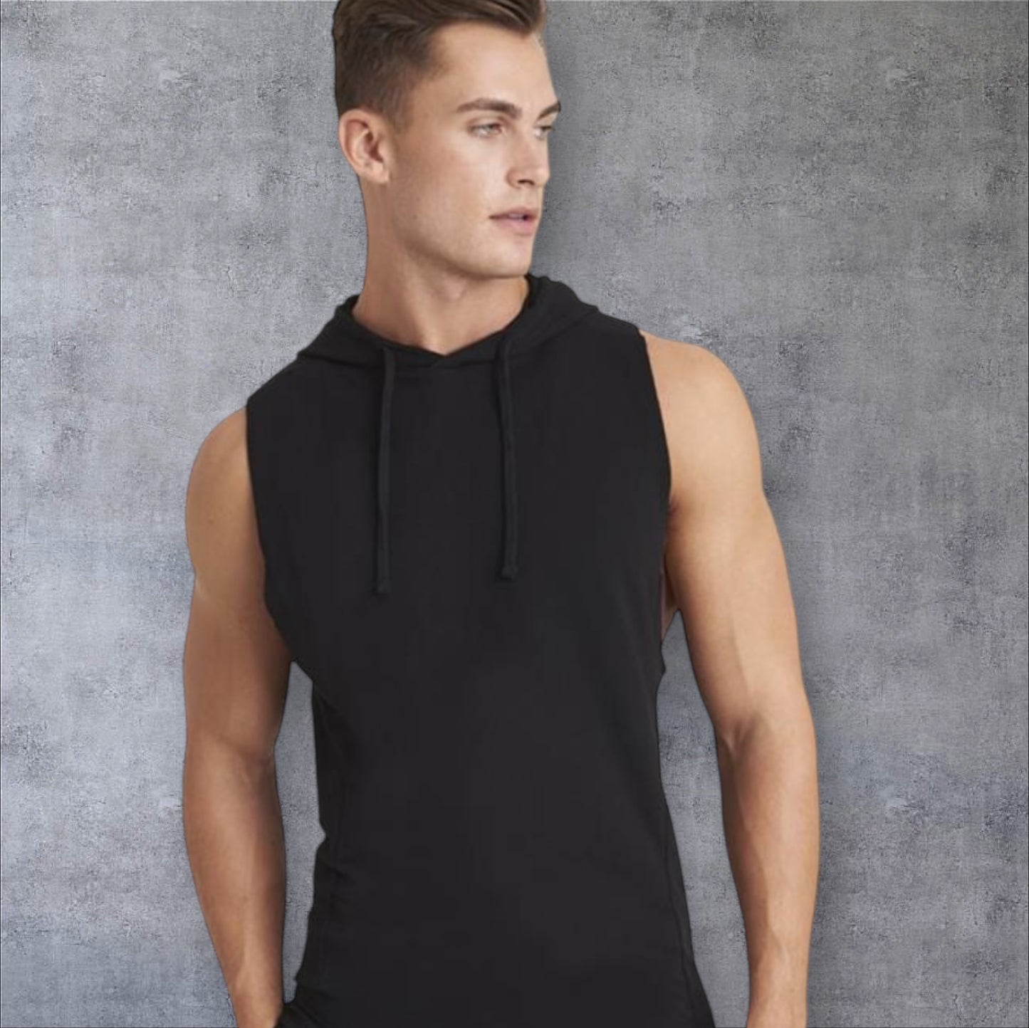SLEEVELESS HOODIE TANK